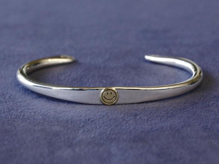 BANGLE – Tagged 