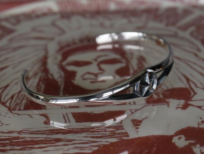 BANGLE – Tagged 