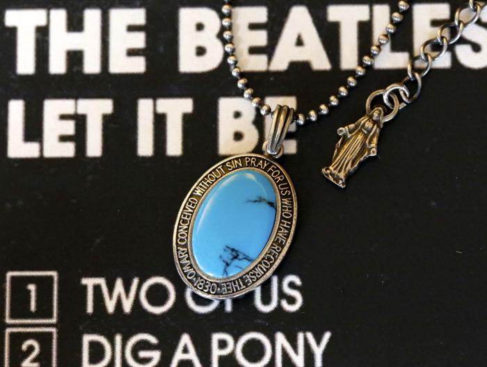 LET IT BE – amp japan